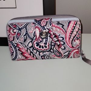 Used Vera Bradley RFID Turnlock Wallet